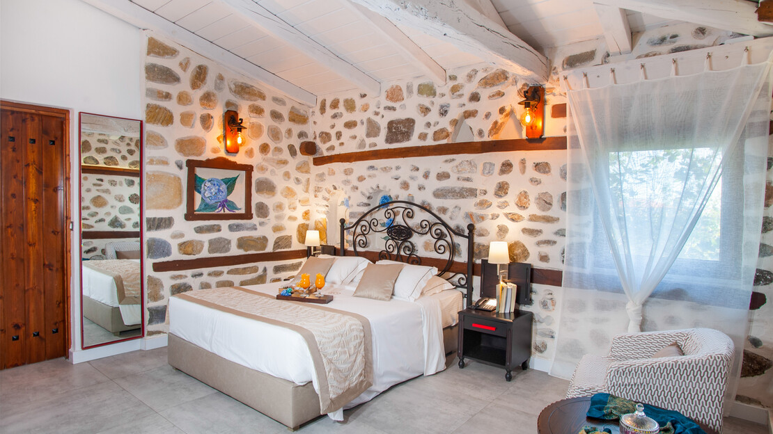 Acrotel Athena Residence